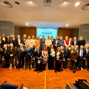 foto di gruppo premiati 1975